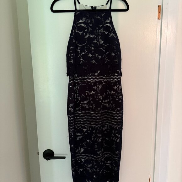 Cocktail Lace Dress - Picture 1 of 2